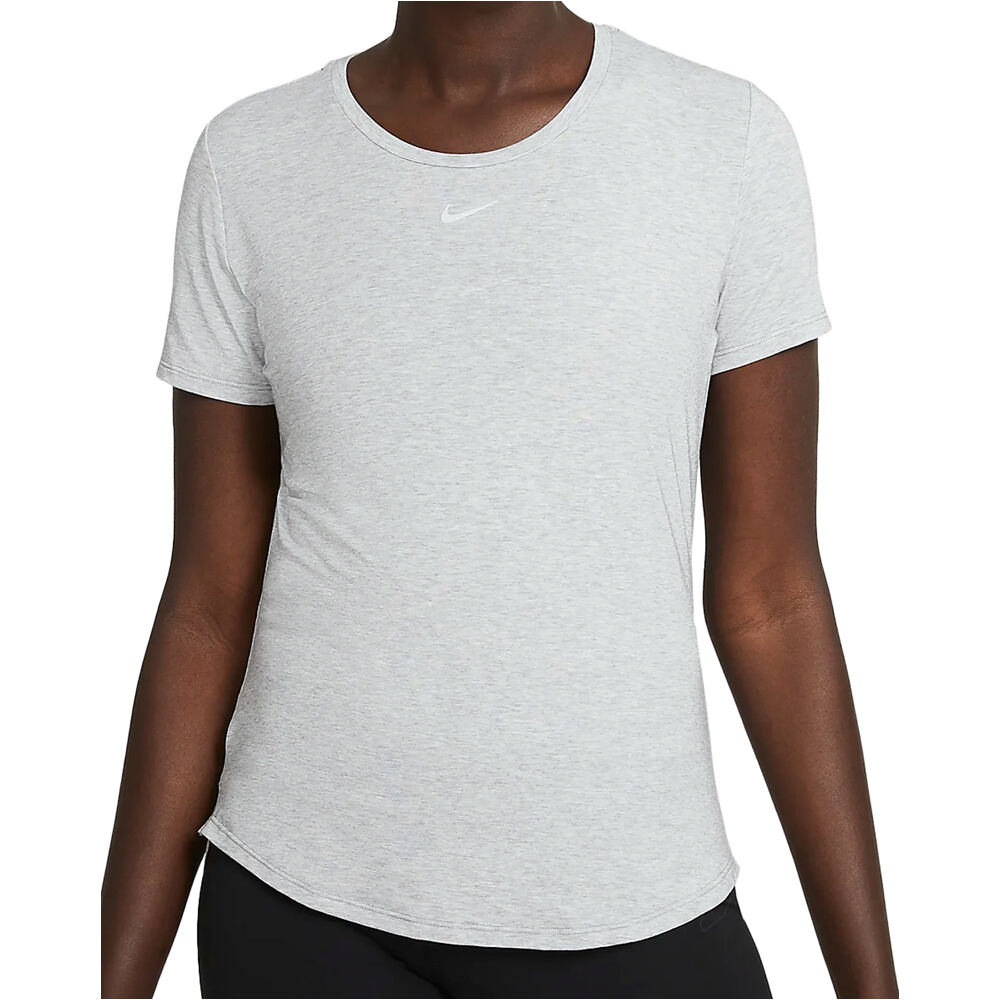 Nike camisetas fitness mujer Nike W NK ONE LUXE DF SS STD TOP 04 Nike camisetas fitness mujer Nike W NK ONE LUXE DF SS STD TOP 04