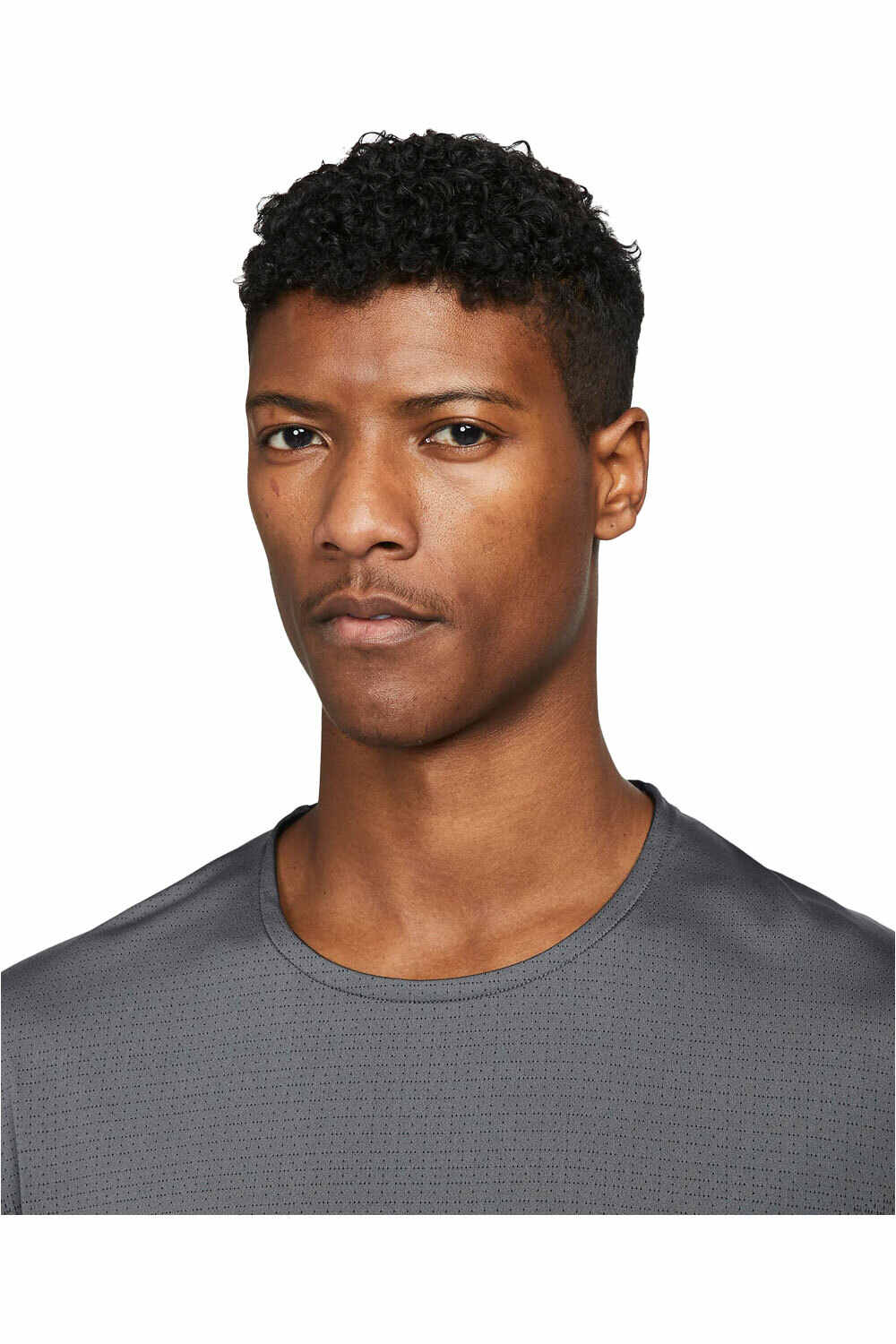 Nike camiseta técnica manga corta hombre Nike M NK DF TRAIL RISE 365 SS vista detalle Nike camiseta técnica manga corta hombre Nike M NK DF TRAIL RISE 365 SS vista detalle