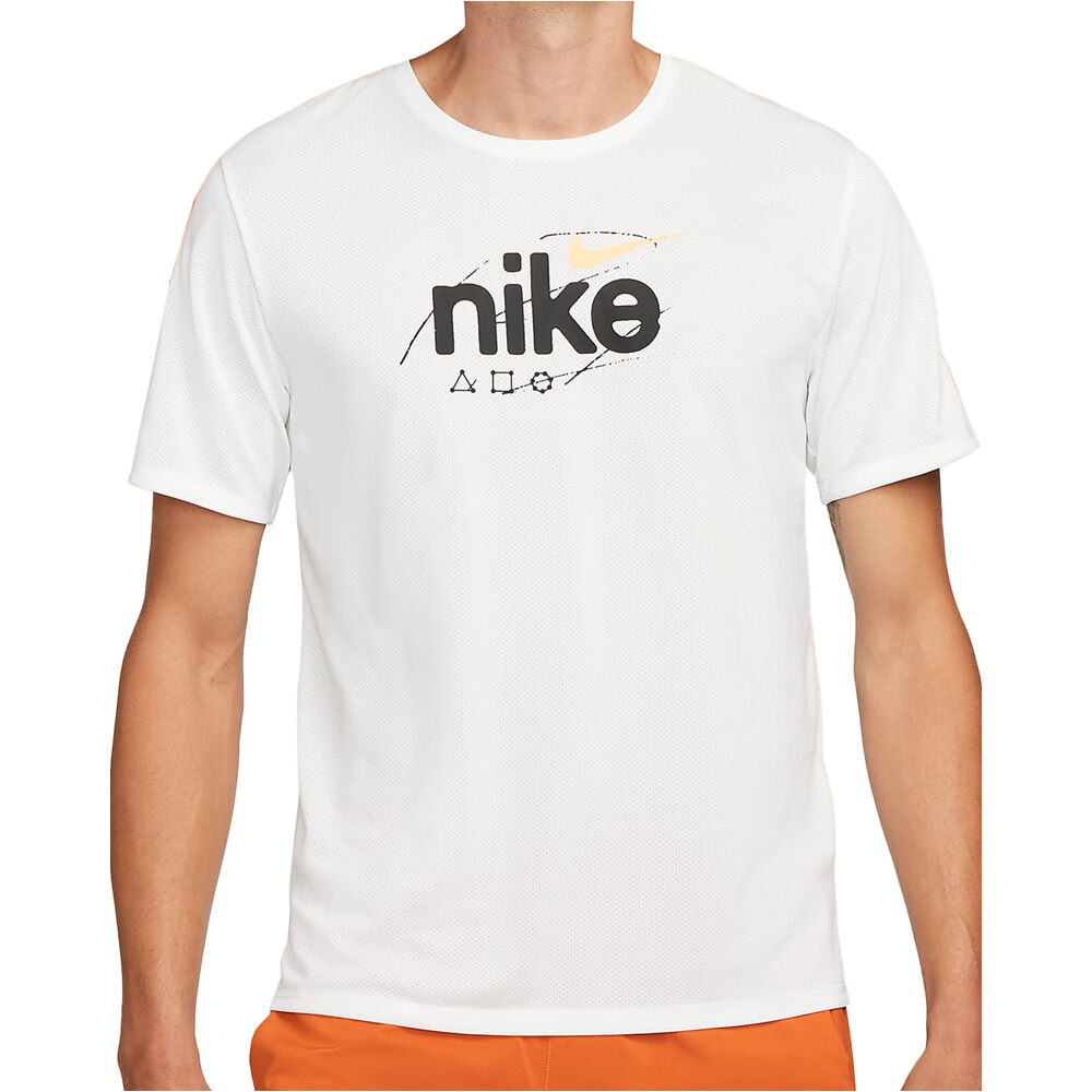 Nike camiseta técnica manga corta hombre Nike M NK DF MILER SS DYE 04 Nike camiseta técnica manga corta hombre Nike M NK DF MILER SS DYE 04