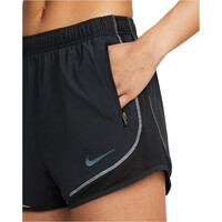 Nike pantalón running mujer Nike W NK DF RUN DVN TEMPO LX SHORT 03 Nike pantalón running mujer Nike W NK DF RUN DVN TEMPO LX SHORT 03