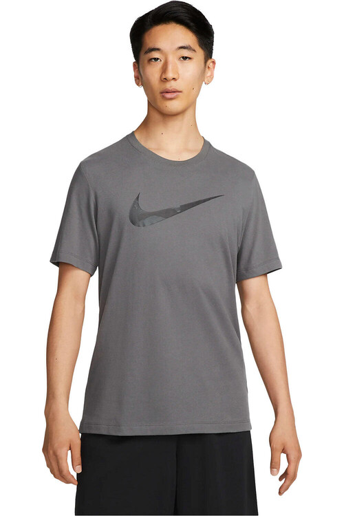 NIKE M NK DF TEE CAMO GFX gris