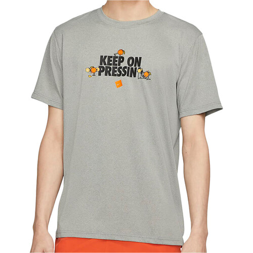 NIKE M NK DF TEE LGD HUMOR gris