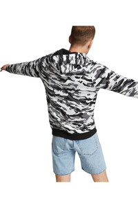 Puma sudadera hombre Puma ESS+ Camo AOP Hoodie vista trasera Puma sudadera hombre Puma ESS+ Camo AOP Hoodie vista trasera