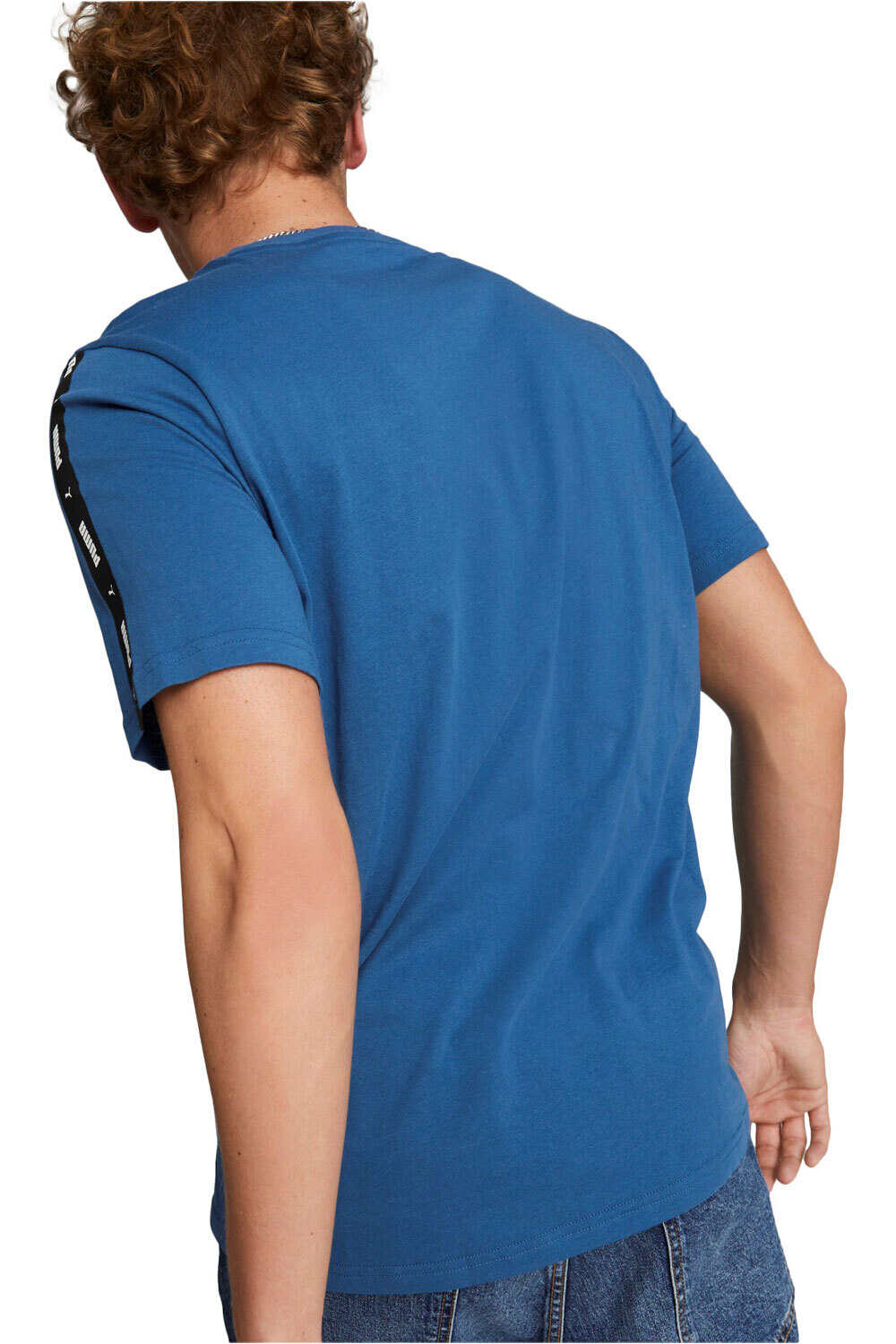 Puma camiseta manga corta hombre Puma ESS+ Tape Tee vista trasera Puma camiseta manga corta hombre Puma ESS+ Tape Tee vista trasera