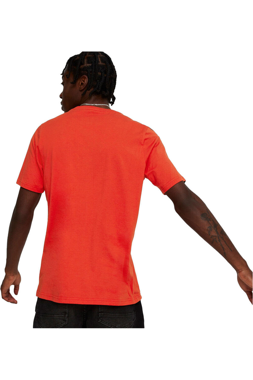 Puma camiseta manga corta hombre Puma ESS+ Tape Tee vista trasera Puma camiseta manga corta hombre Puma ESS+ Tape Tee vista trasera