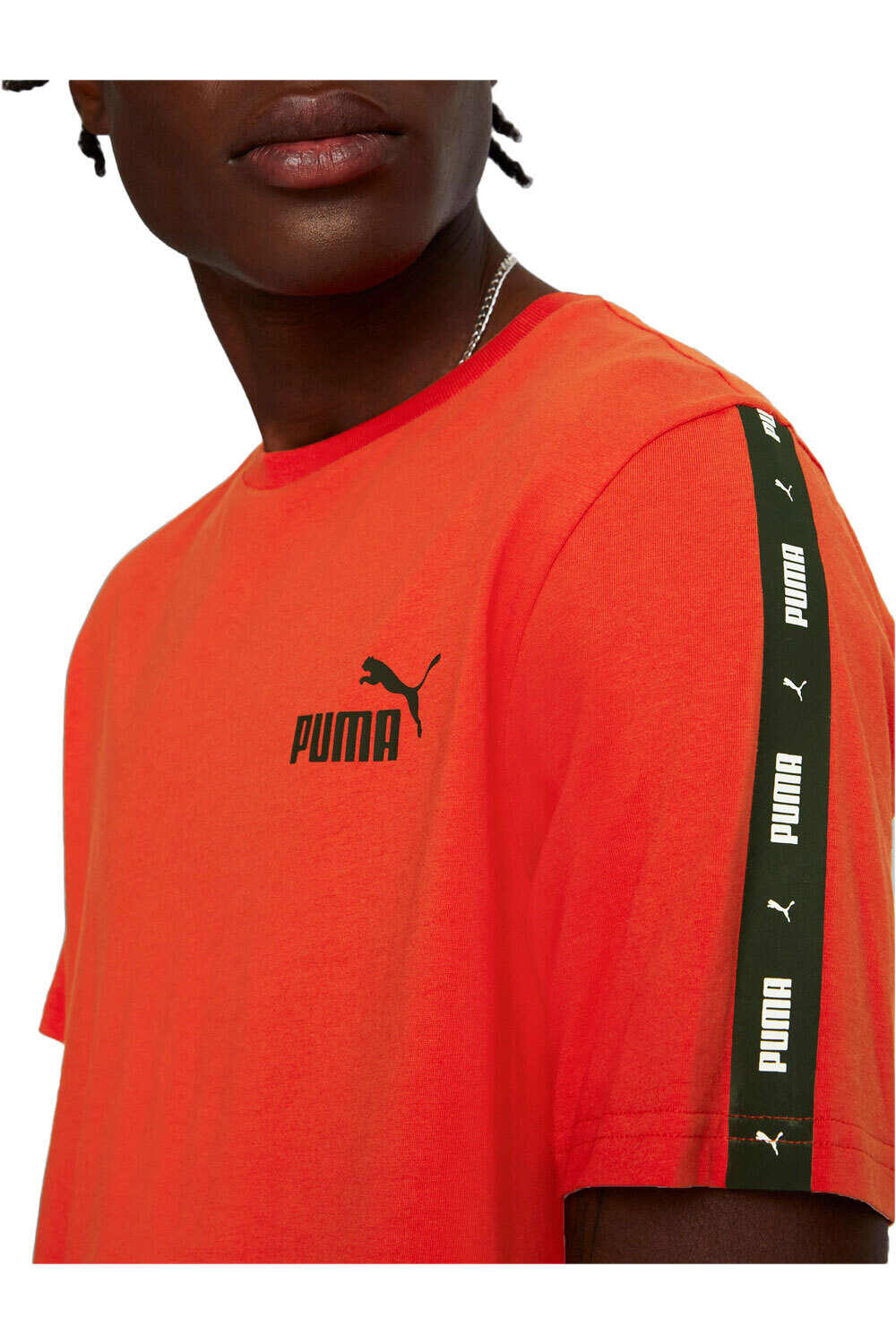 Puma camiseta manga corta hombre Puma ESS+ Tape Tee vista detalle Puma camiseta manga corta hombre Puma ESS+ Tape Tee vista detalle