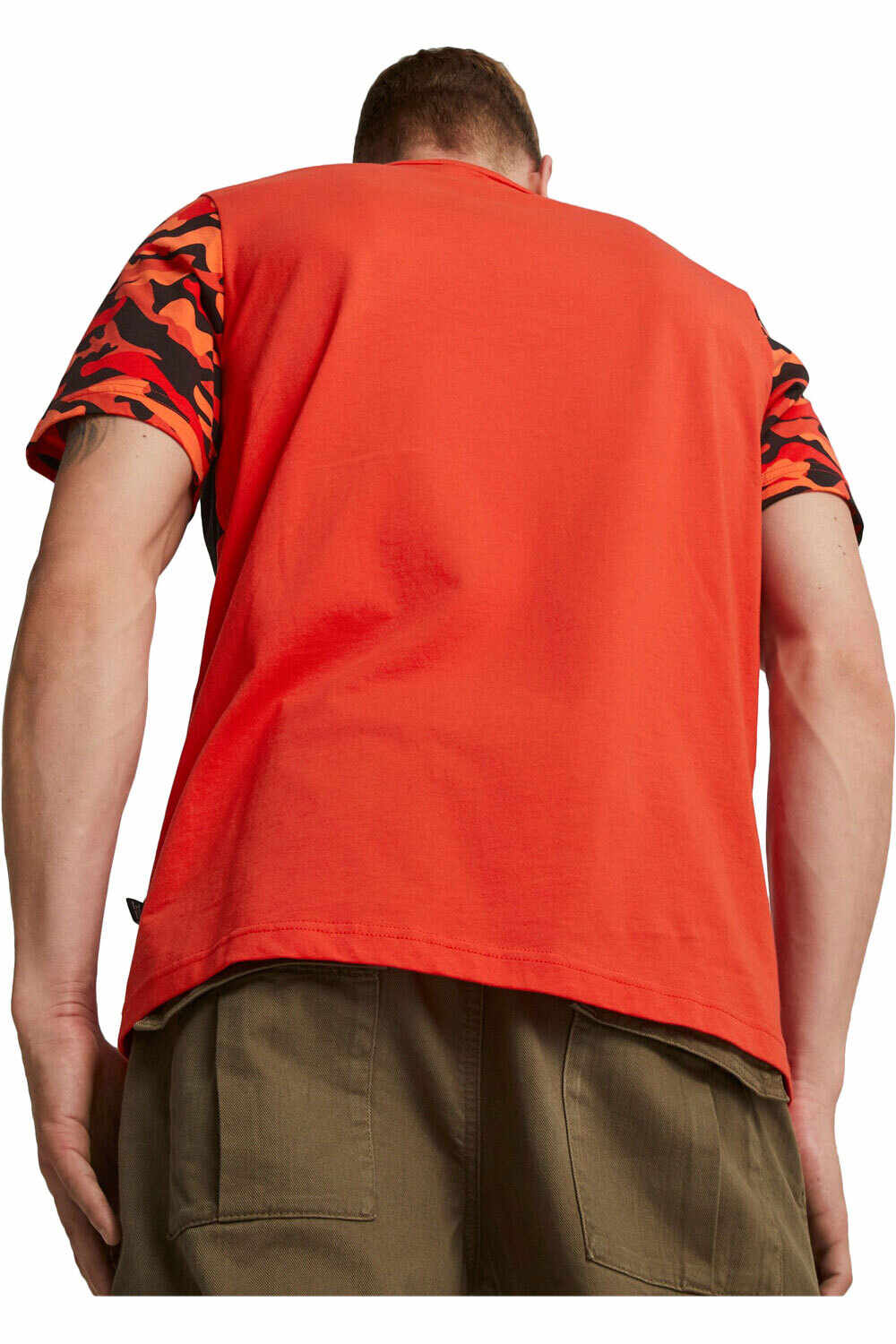 Puma camiseta manga corta hombre Puma ESS+ Camo Tee vista trasera Puma camiseta manga corta hombre Puma ESS+ Camo Tee vista trasera