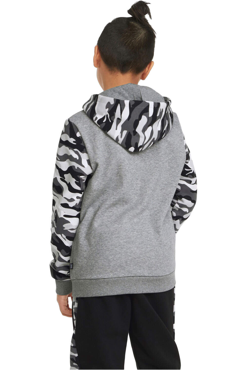 Puma sudadera niño Puma ESS+ Camo Hoodie FL vista trasera Puma sudadera niño Puma ESS+ Camo Hoodie FL vista trasera