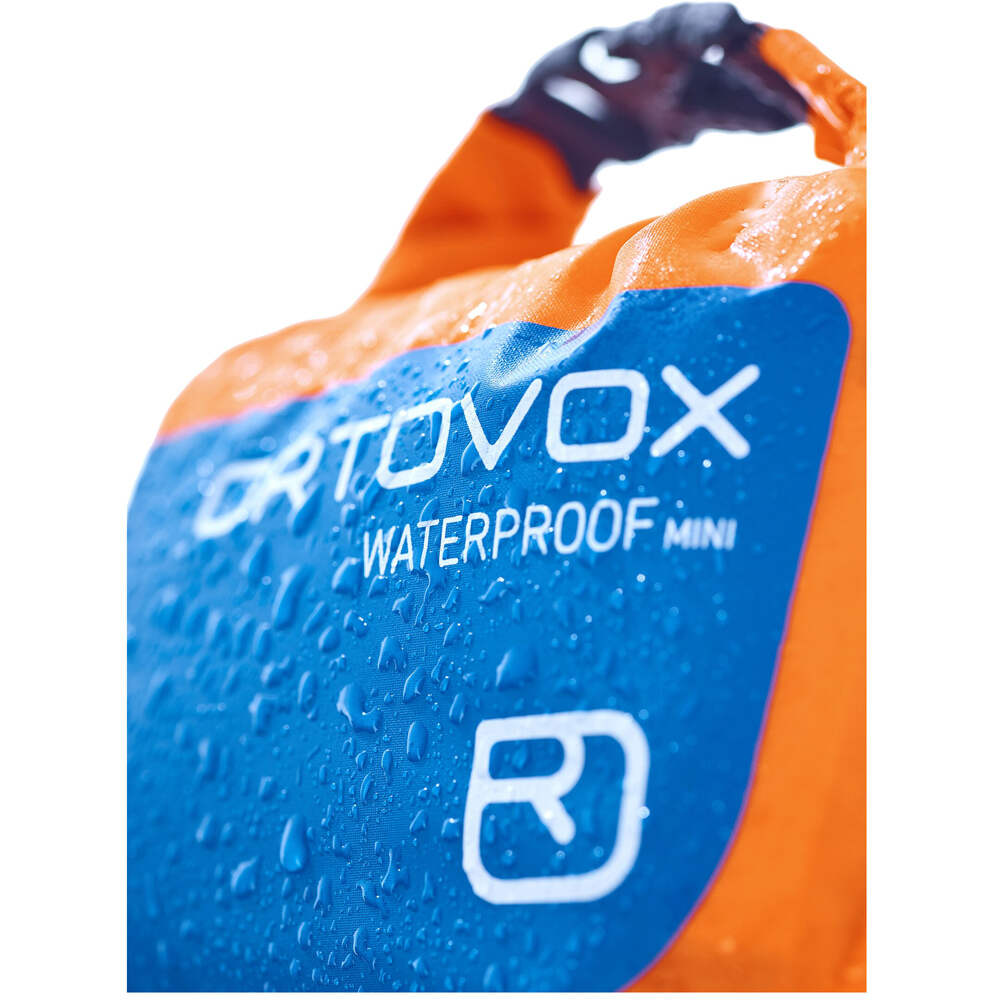 Ortovox varios montaña Ortovox FIRST AID WATERPROOF MINI 02 Ortovox varios montaña Ortovox FIRST AID WATERPROOF MINI 02